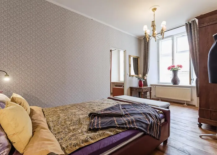 Unique & Cozy Old Town