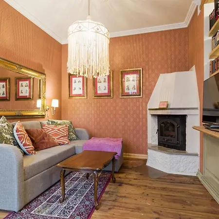 Apartman Unique & Cozy Old Town